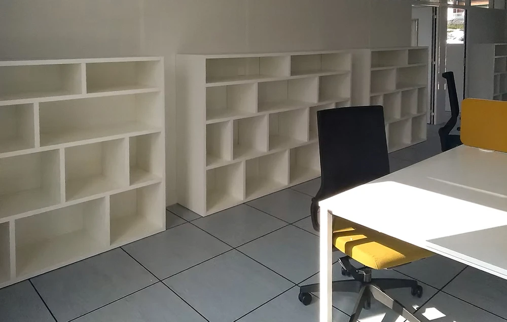 Revêtement mosaïque métallique doré-bronze en grès émaillé ou carrelage vitrifié